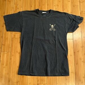 Walt Disney Pirates Tee EUC Sz L